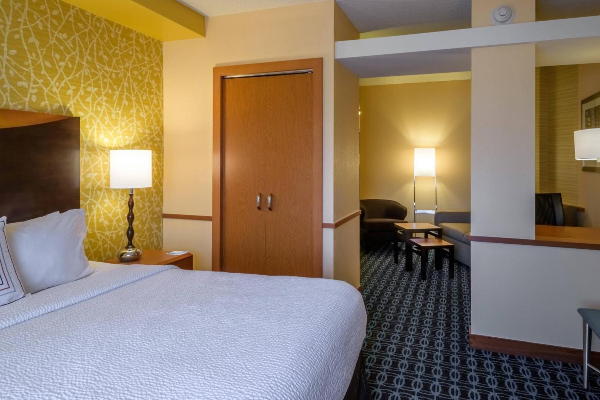 Fairfield & Hotel Kennett Square